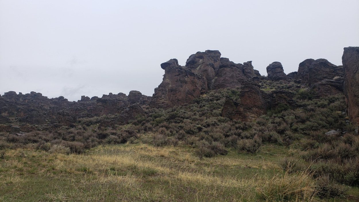first rock formations in little city of rocks