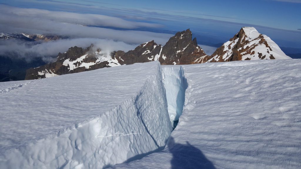 large crevasse on the easton glacier
