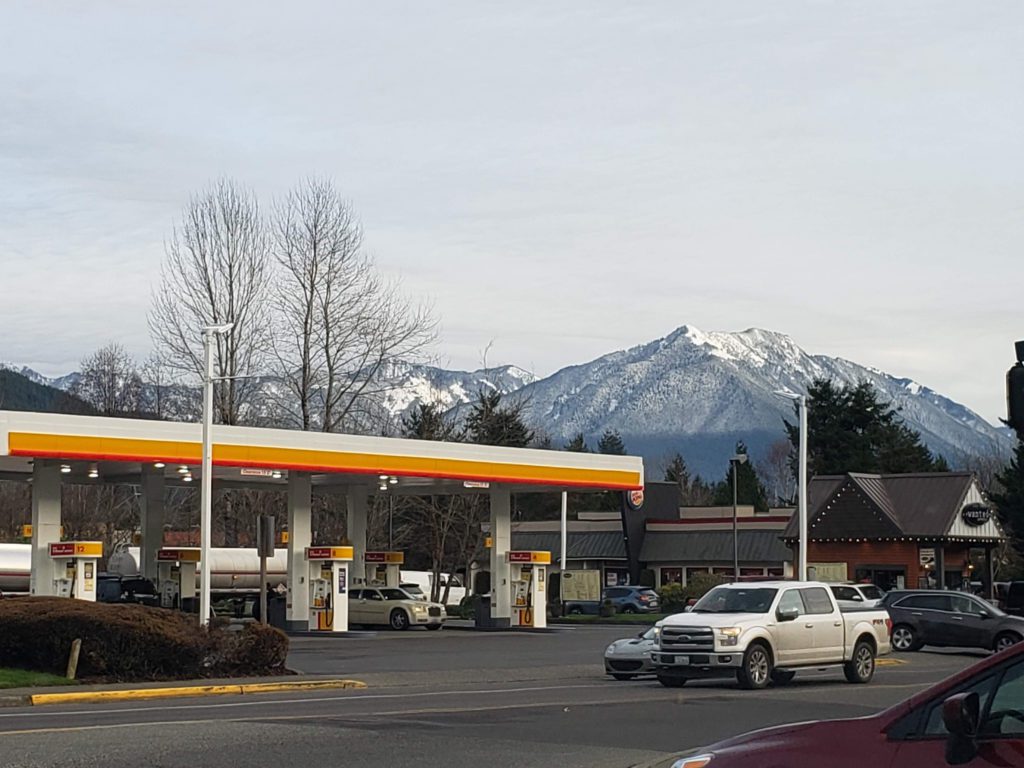 mailbox peak from north bend gas station