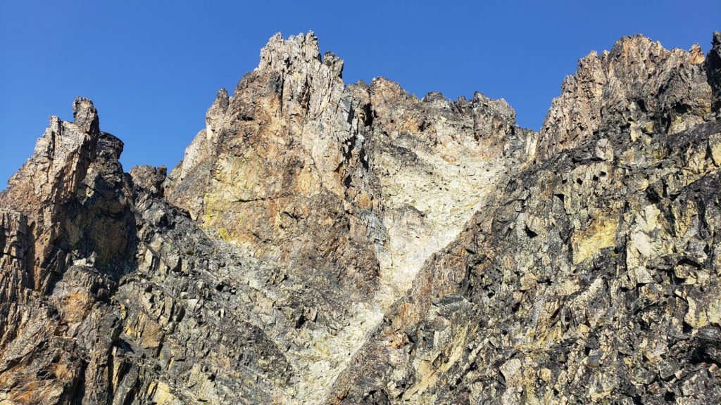 upper section of mesachie peak summit gully scramble