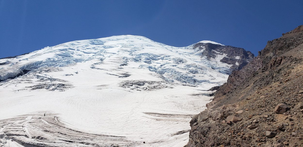 Read more about the article Mount Rainier Emmons Glacier (Solo)