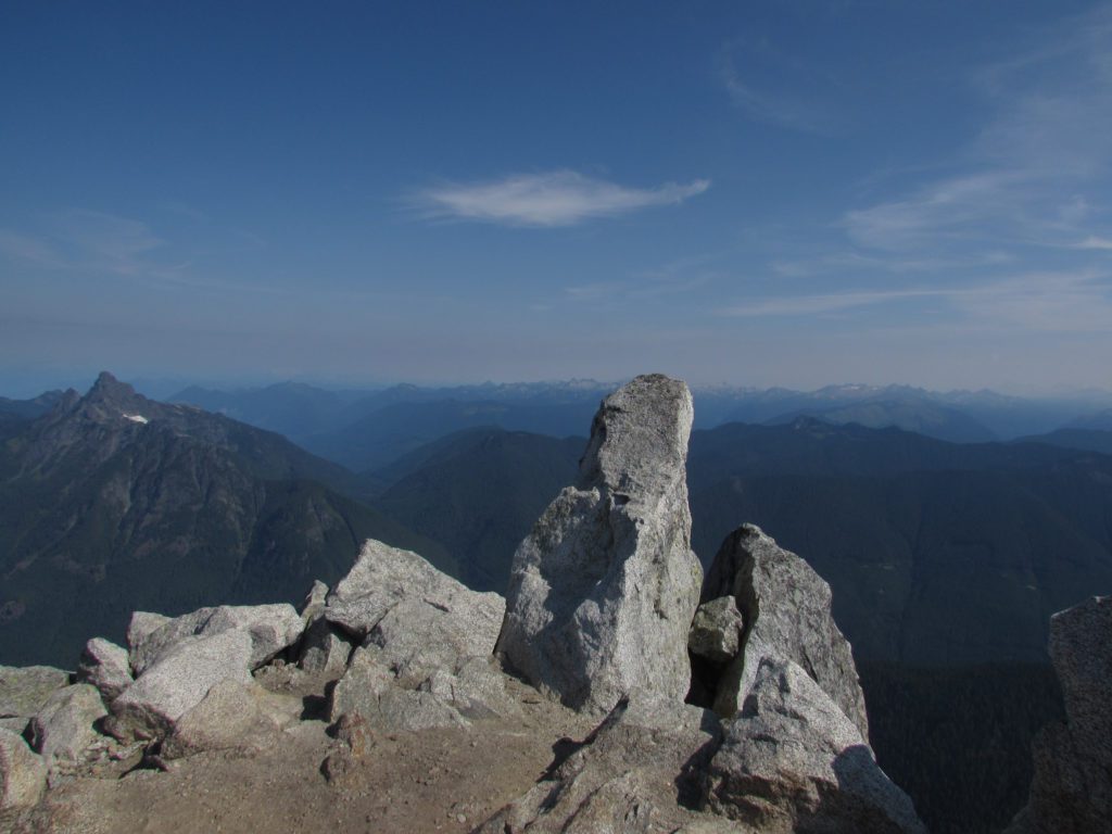 summit view from mount pugh