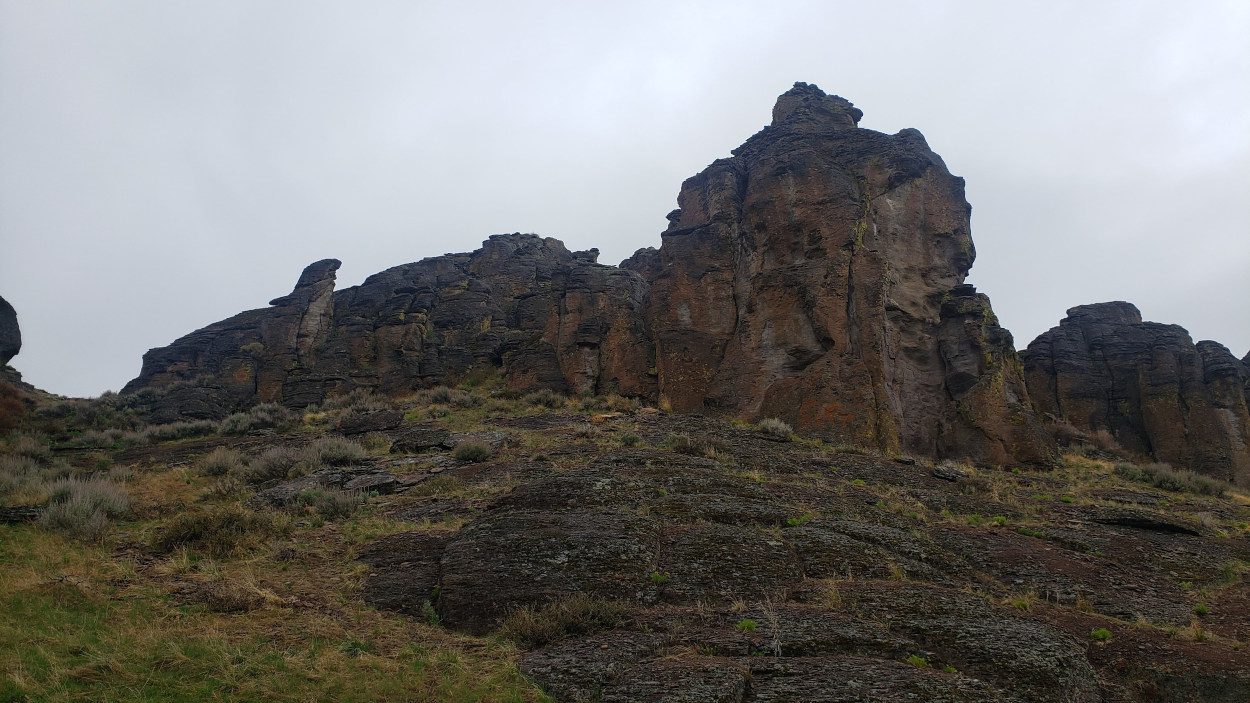rock formations near the trailhead