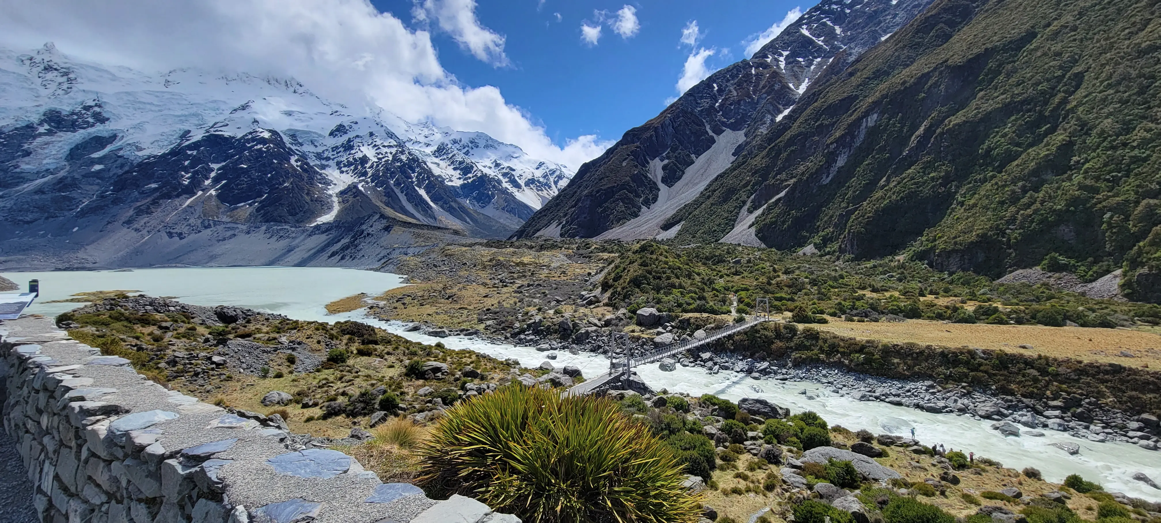 hooker valley track and mueller lake
