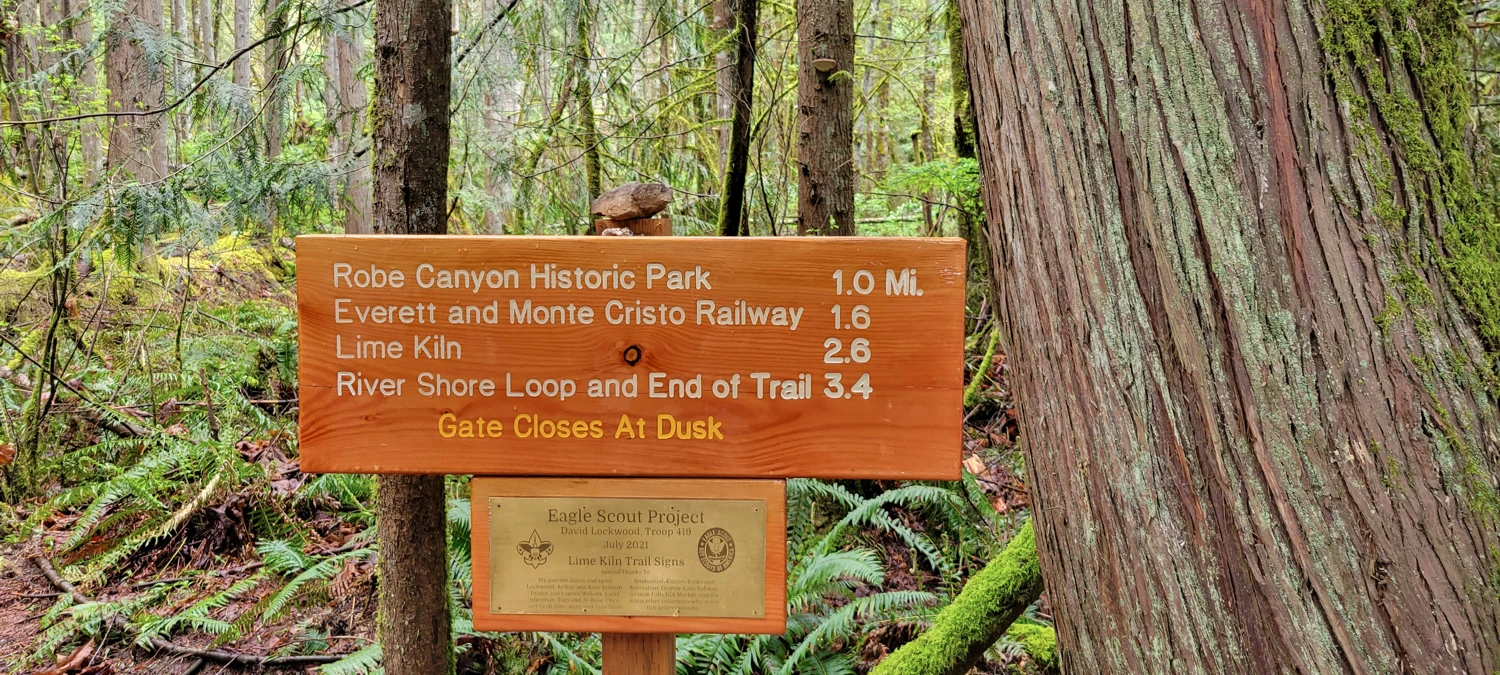 Lime kiln trail sign